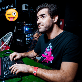Livecoding technique to allow the audience to send emoji patterns through their phones.